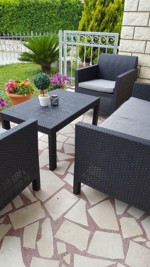 Apartament Apartman Luly Kaštela Zewnętrze zdjęcie