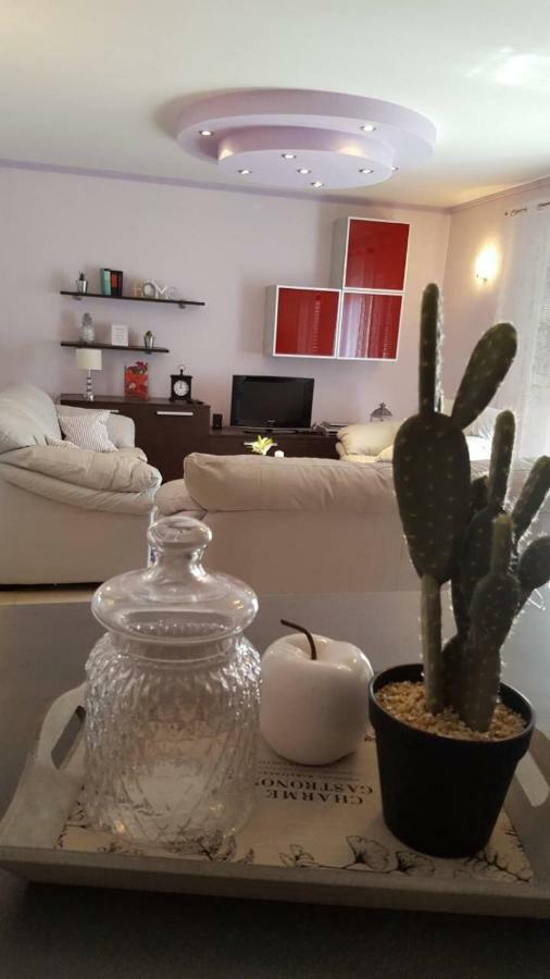 Apartament Apartman Luly Kaštela Zewnętrze zdjęcie