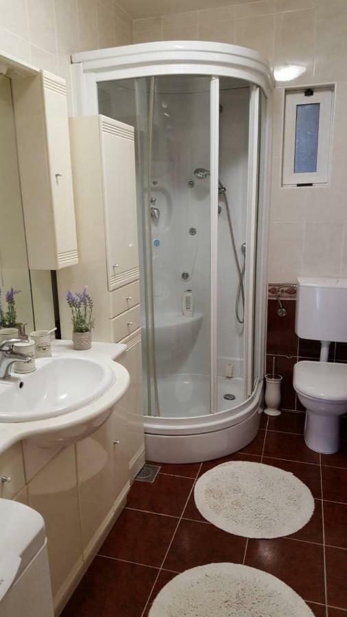 Apartament Apartman Luly Kaštela Zewnętrze zdjęcie